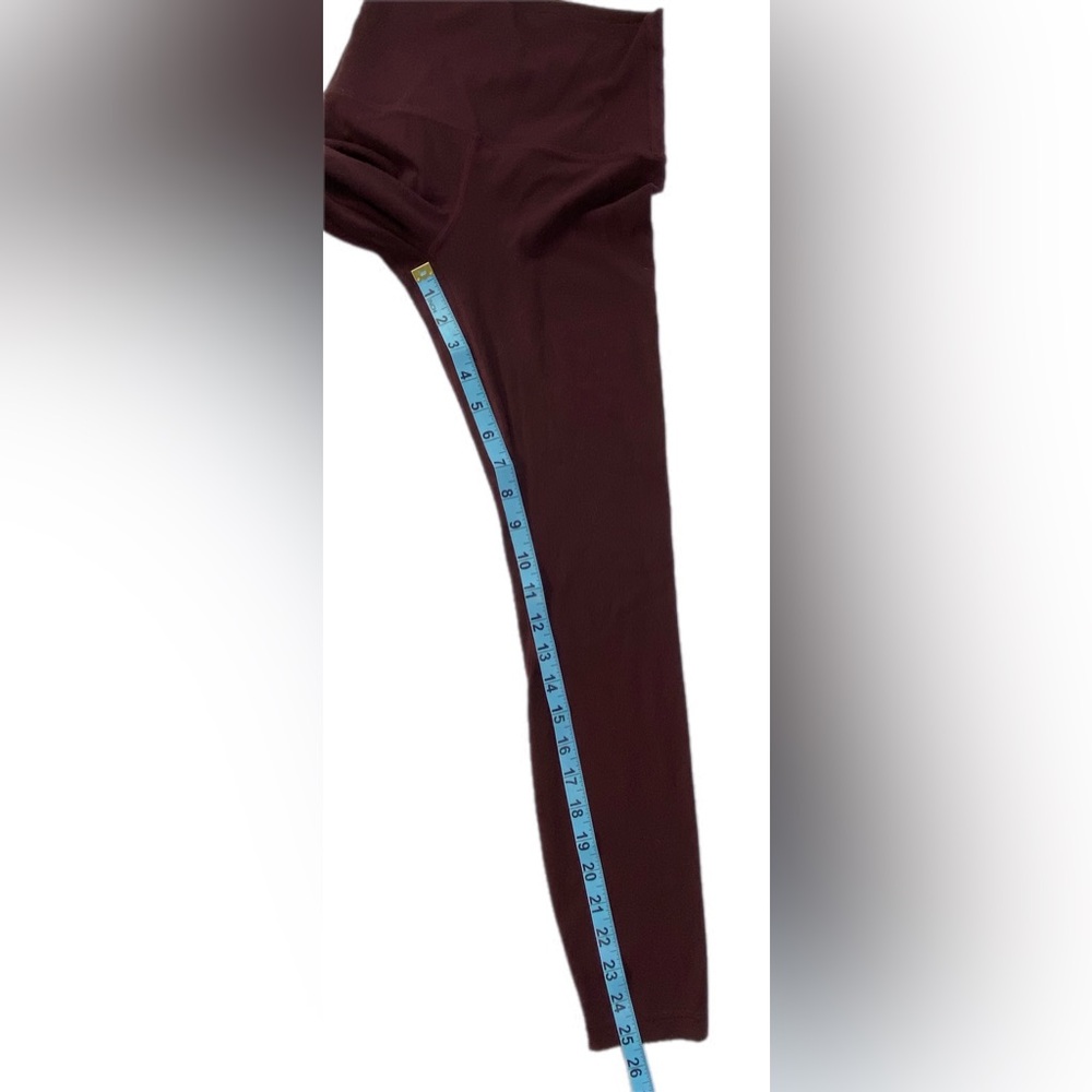 Lululemon Align Pant II 25” pilling throughout Cassis size 2 - Picture 11 of 16
